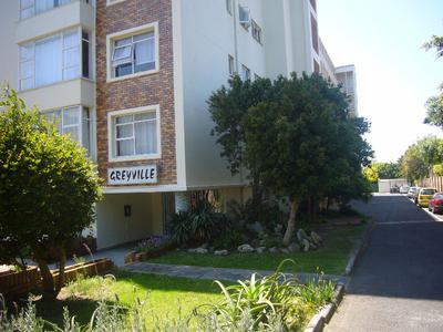 Apartment / Flat For Sale in Kenilworth, Cape Town