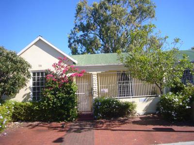 Cottage For Sale in Claremont Village, Cape Town