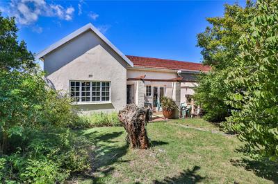 House For Sale in Wynberg, Cape Town