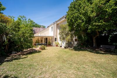 House For Sale in Claremont Upper, Cape Town
