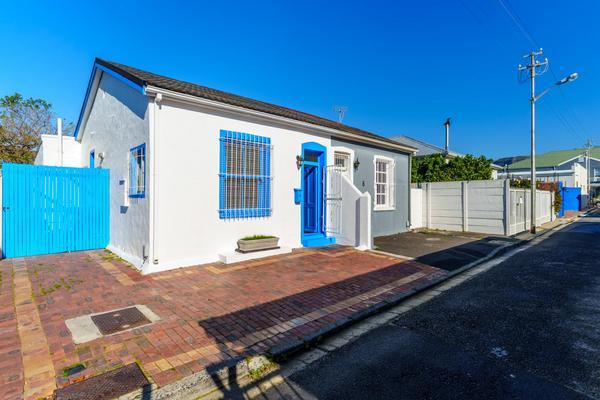 Property For Sale in Harfield Village, Cape Town