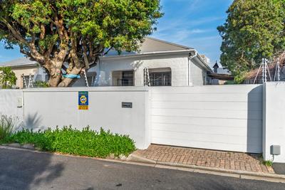 House For Sale in Harfield Village, Cape Town